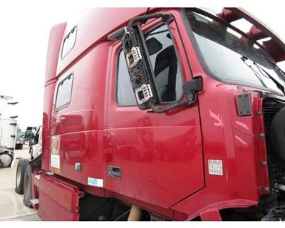 Volvo VNL Right Front Door Assembly