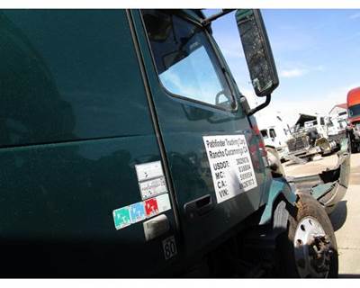 Volvo VNL Right Front Door Assembly