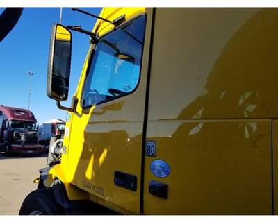Volvo VNL Left Front Door Assembly