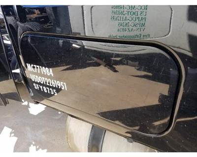 Freightliner Cascadia Right Rear Door Assembly for a Freightliner CASCADIA 125