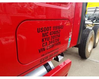 Freightliner Cascadia Left Rear Door Assembly for a Freightliner CASCADIA 125