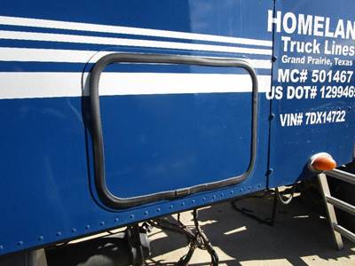 Freightliner Columbia Left Rear Door Assembly for a Freightliner COLUMBIA 120