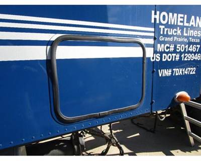 Freightliner Columbia Left Rear Door Assembly for a Freightliner COLUMBIA 120