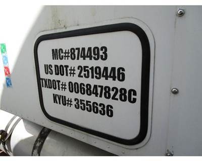 Freightliner Columbia Left Rear Door Assembly for a Freightliner COLUMBIA 120