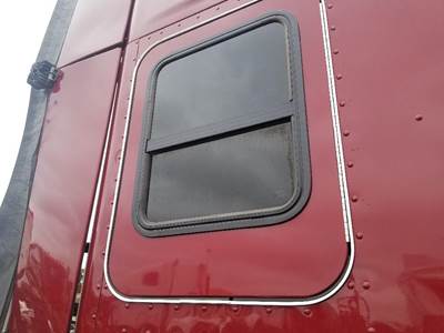 Kenworth T680 Right Rear Door Assembly