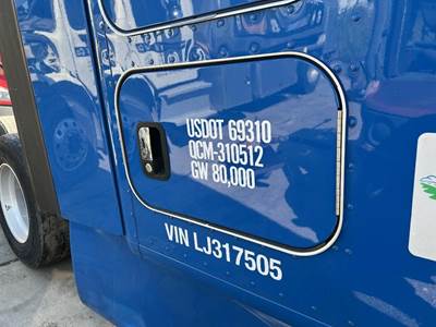 Kenworth T680 Right Rear Door Assembly