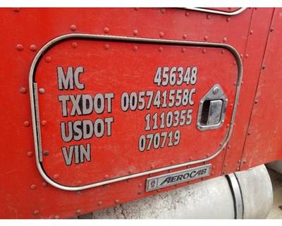 Kenworth T800 Left Rear Door Assembly