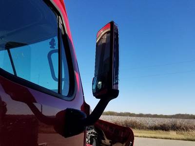 Freightliner Cascadia Right Door Mirror for a Freightliner CASCADIA 125