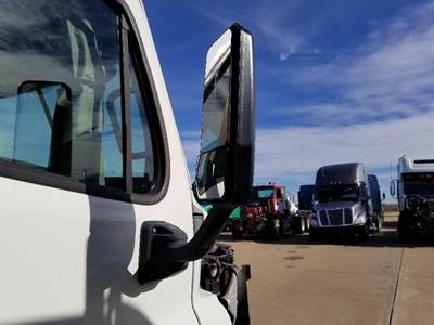 Freightliner Cascadia Right Door Mirror for a Freightliner CASCADIA 125