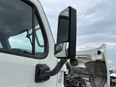 Freightliner Cascadia Right Door Mirror for a Freightliner CASCADIA 125