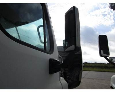 Freightliner Cascadia Right Door Mirror for a Freightliner CASCADIA 125