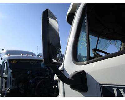 Freightliner Cascadia Left Door Mirror for a Freightliner CASCADIA 125