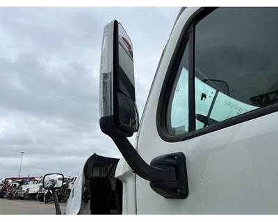 Freightliner Cascadia Left Door Mirror for a Freightliner CASCADIA 125