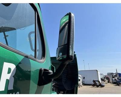Freightliner Cascadia Right Door Mirror for a Freightliner CASCADIA 125