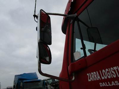 Freightliner Columbia Left Door Mirror for a Freightliner COLUMBIA 120