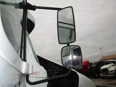 Freightliner Columbia Right Door Mirror for a Freightliner COLUMBIA 120
