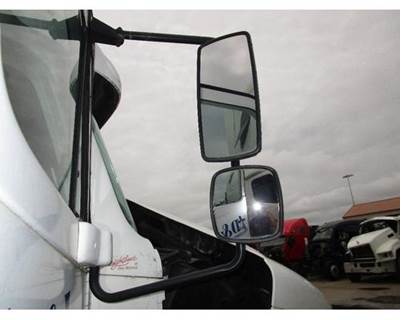 Freightliner Columbia Right Door Mirror for a Freightliner COLUMBIA 120