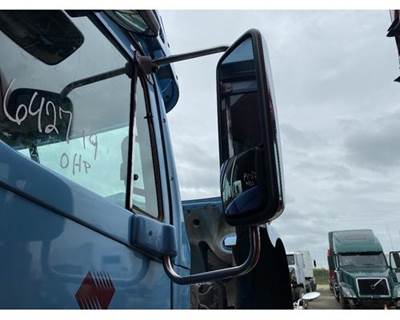 Freightliner Coronado Right Door Mirror for a Freightliner CORONADO 132