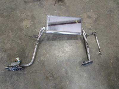 International Door Mirror