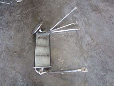 International Door Mirror