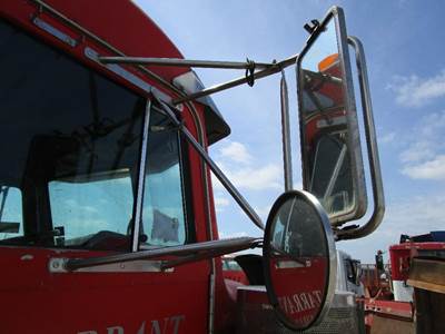 Peterbilt 379 Right Door Mirror