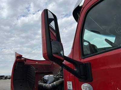Peterbilt 579 Left Door Mirror