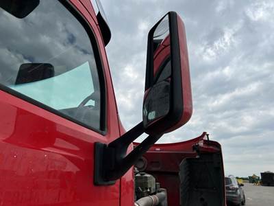 Peterbilt 579 Right Door Mirror