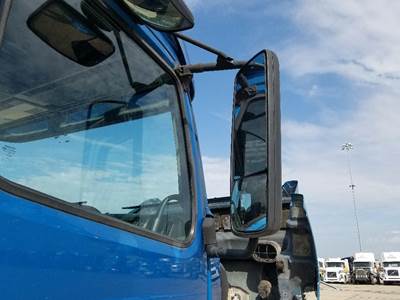 Volvo VNL Right Door Mirror