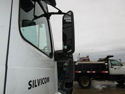 Volvo VNL Right Door Mirror