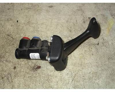 Used Freightliner Trailer Brake Handle Valves