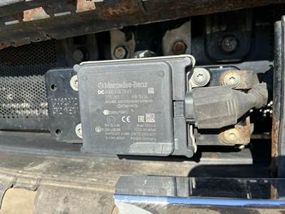 Freightliner Cascadia Electrical Parts for a Freightliner CASCADIA 126