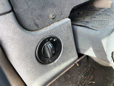 Freightliner Cascadia Electrical Parts for a Freightliner CASCADIA 125