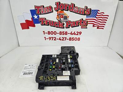 Freightliner Cascadia Electrical Parts for a Freightliner CASCADIA 125