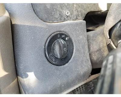 Used 2015 Freightliner Cascadia 125 Light Control Unit