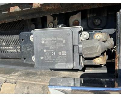 Used 2019 Freightliner Cascadia 126 Collision Avoidance Sensor, Part # A0004462849