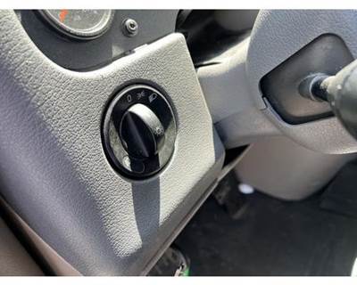 Used 2016 Freightliner Cascadia 125 Light Control Unit