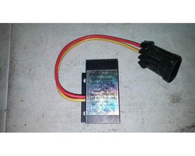 Used Freightliner Century Class Turn Signal Solid State Flasher, Part # 1039-07732-10