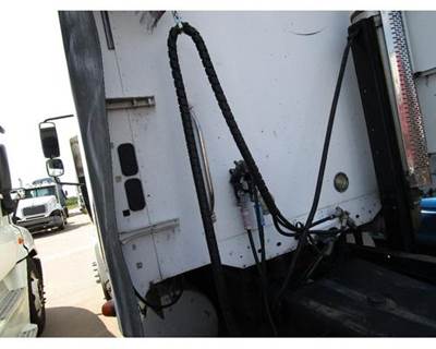 Used 2006 Freightliner Columbia 120 Straight Trailer ABS Cable