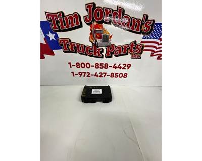 Used Mercedes-Benz Chassis Control Module for 2005 Freightliner Columbia 120, Part # A0004463635