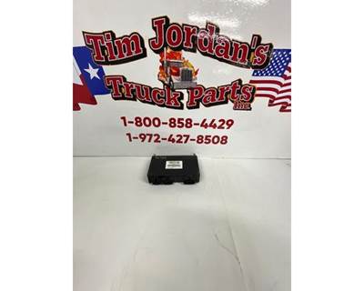Used Mercedes-Benz Chassis Control Module for Freightliner Columbia 120, Part # A0004463335