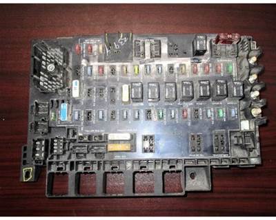 Used Freightliner Columbia/Century Class Fuse Panel, Part # A06-40944-000
