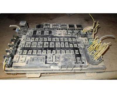 Used Freightliner Columbia Fuse Panel, Part # A06-30265-000