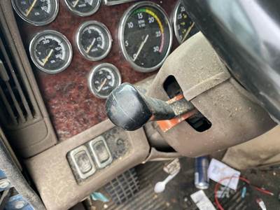 Freightliner Coronado Electrical Parts for a Freightliner CORONADO 132