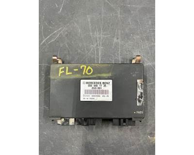 Freightliner FL70 Electronic Chassis Control Module, Part # 0004461735