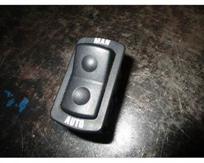Used Kenworth Engine Fan Rocker Switch, Part # P27-1002-20