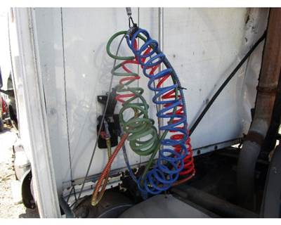 Used Coiled Green Trailer ABS Cable for 2009 Kenworth T2000