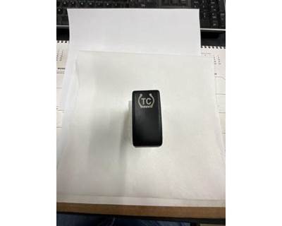 Used Kenworth T660 Traction Control Switch, Part # P27-1040-28 / P27104028