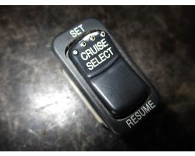 Used Peterbilt Cruise Control Switch, Part # 16-07417-7B3GMN2D31