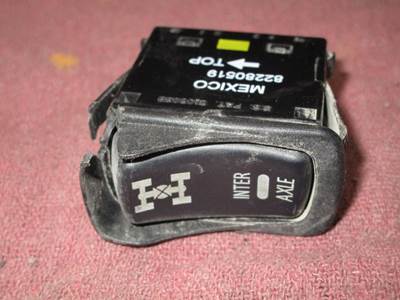 Mack Granite GU713 Electrical Parts for a Mack GU713