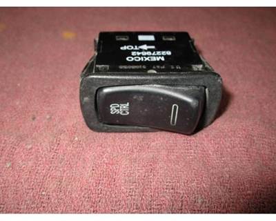 Used 2014 Mack Granite GU713 Speed Control Switch, Part # 82279642